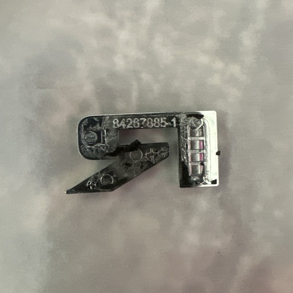 Dodge Journey Emblem Symbol Sign Badge Logo Ornament Oem Factory‎ Letter "R" - Picture 3 of 3